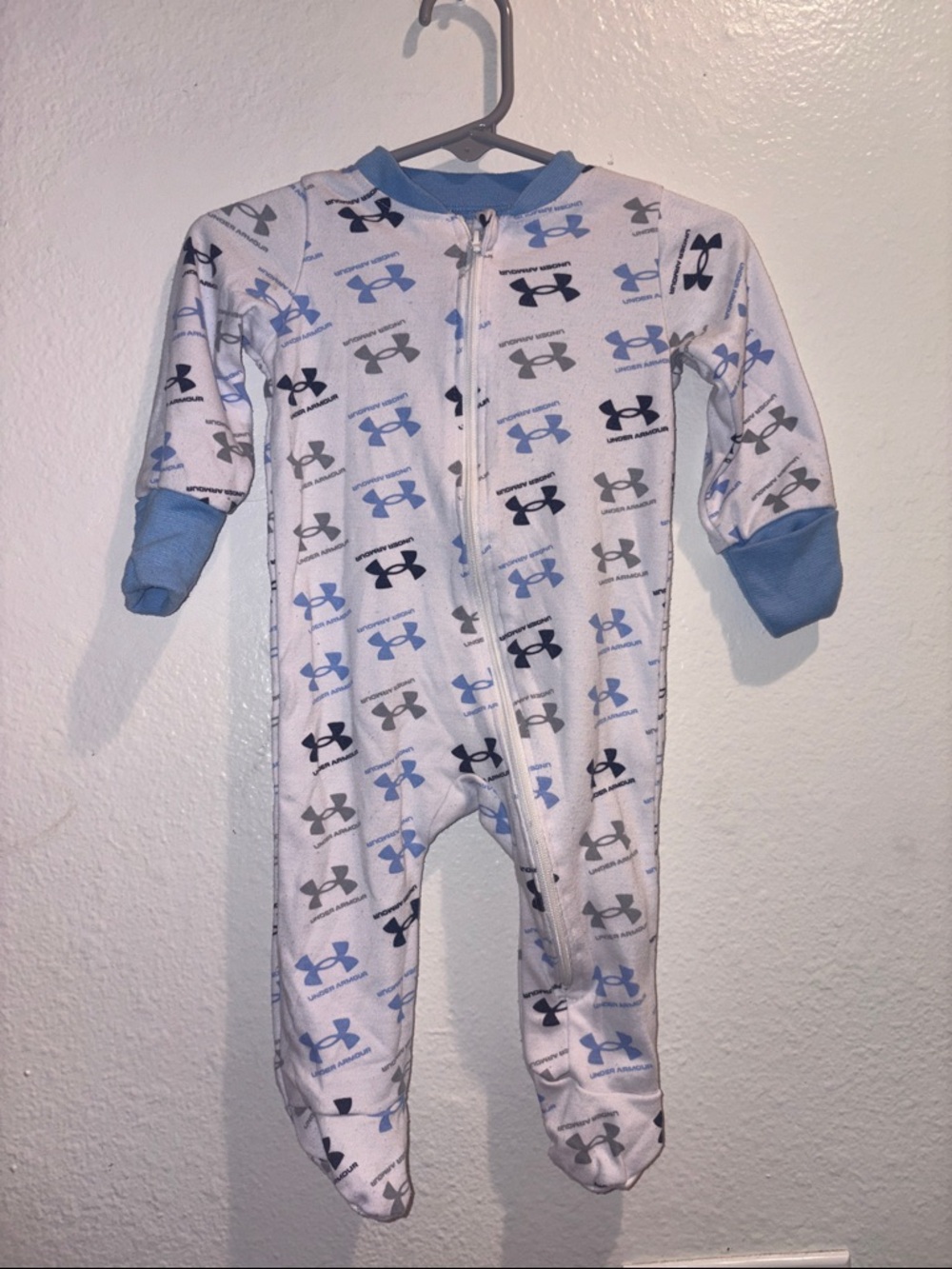 Under Armour White Footie with Blue and Gray Logo Print
